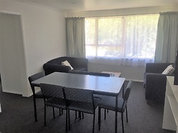 Fairway Motel and Apartments