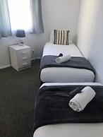 Fairway Motel and Apartments