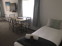 Fairway Motel and Apartments