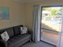 Fairway Motel and Apartments