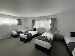 Fairway Motel and Apartments