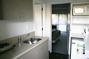 Fairway Motel and Apartments