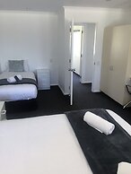 Fairway Motel and Apartments