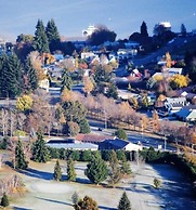 Fairway Motel and Apartments