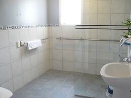 Fairway Motel and Apartments