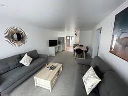 Fairway Motel and Apartments