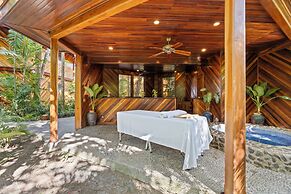 Tambor Tropical - Adults Only