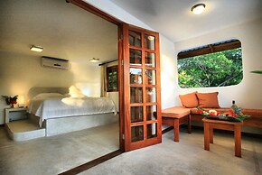 Hotel Tropico Latino