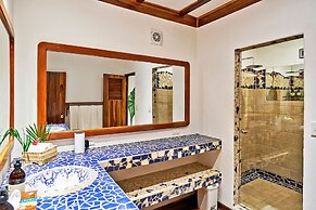 Hotel Tropico Latino