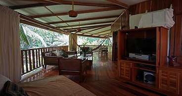 Hotel Tropico Latino