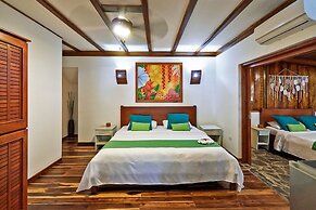 Hotel Tropico Latino