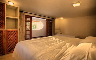 Hotel Tropico Latino