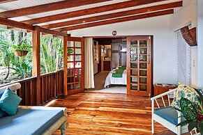 Hotel Tropico Latino