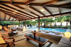 Hotel Tropico Latino