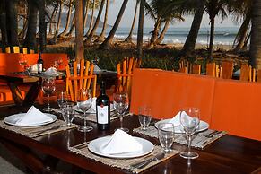 Hotel Tropico Latino