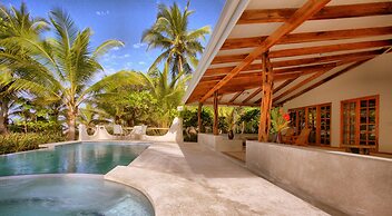 Hotel Tropico Latino