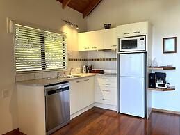 Abri Apartments