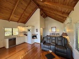 Abri Apartments