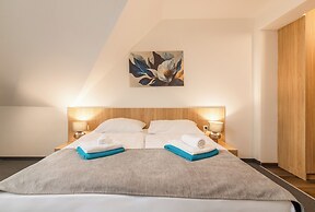 Thermal Hotel Superior