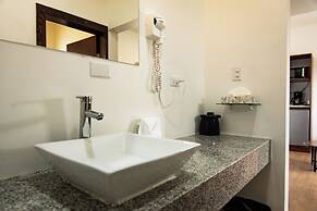 Hotel Conquistador Inn By US Consulate