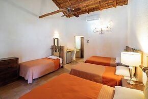 Hotel Palmas De Cortez