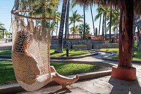 Hotel Palmas De Cortez