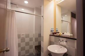 Bintang Flores Hotel