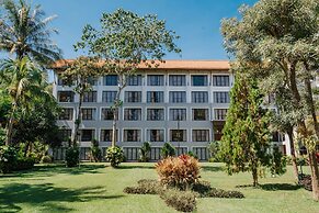 Bintang Flores Hotel