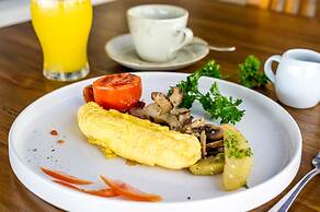 Nirwana Beach & Resort