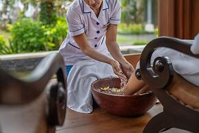 Nirwana Beach & Resort