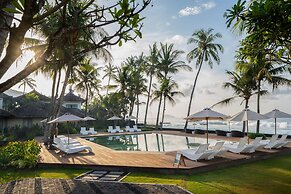 Nirwana Beach & Resort