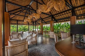 Nirwana Beach & Resort