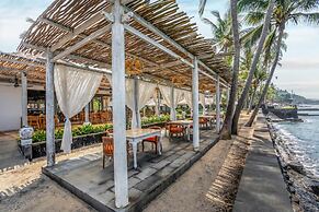 Nirwana Beach & Resort