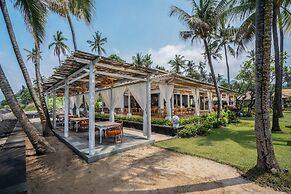 Nirwana Beach & Resort