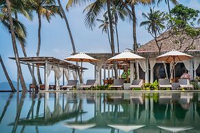 Nirwana Beach & Resort