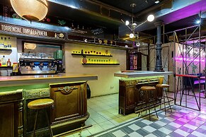 Casa Gracia Barcelona - Hostel