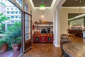 Casa Gracia Barcelona - Hostel