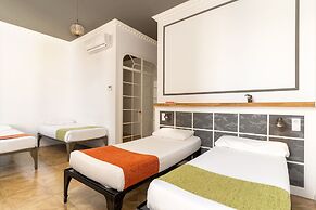 Casa Gracia Barcelona - Hostel