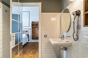 Casa Gracia Barcelona - Hostel