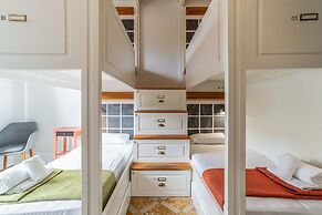 Casa Gracia Barcelona - Hostel