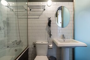 Casa Gracia Barcelona - Hostel