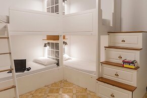 Casa Gracia Barcelona - Hostel