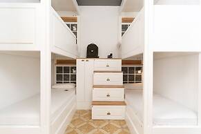 Casa Gracia Barcelona - Hostel