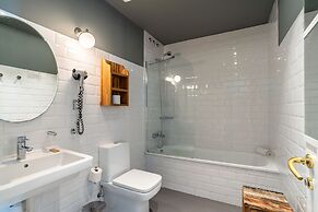 Casa Gracia Barcelona - Hostel