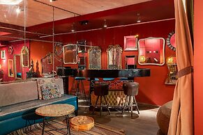 Casa Gracia Barcelona - Hostel