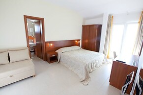 Hotel and Apartments Vila 4m