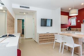 Hotel and Apartments Vila 4m