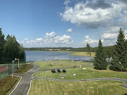 Hotel Aateli Lakeside
