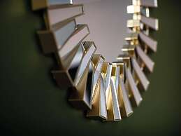 Palm Tree Hotel, Best Western Signature Collection