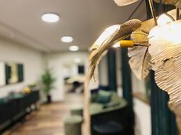 Palm Tree Hotel, Best Western Signature Collection